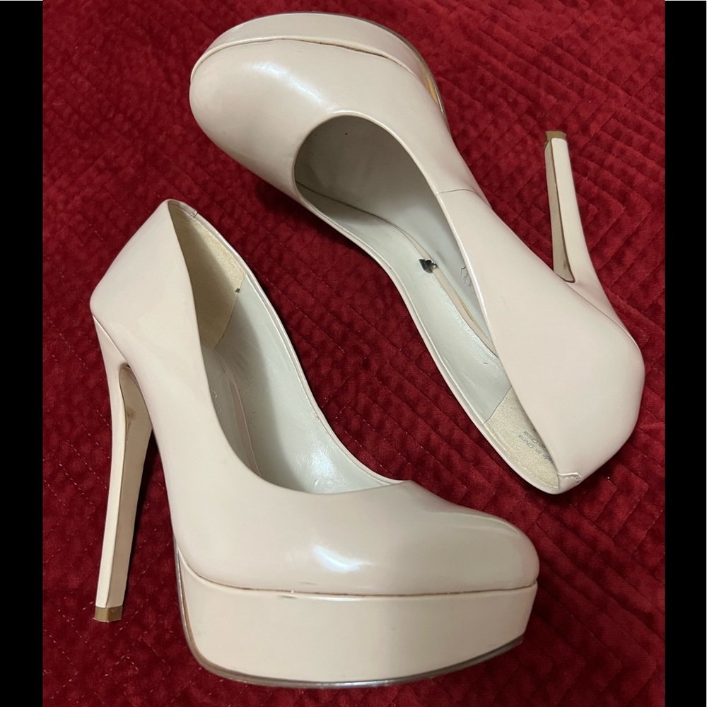 Aldo Nude Color High Heel Shoes, size 6.5
